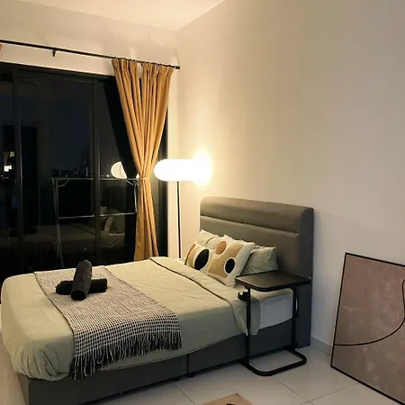 Cosy Sky Tree 5 Min Walk To Aeon Bukit Indah Jb Legoland Exclusive Room Suite By Homespace Johor Bahru Exterior photo