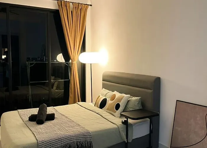 Cosy Sky Tree 5 Min Walk To Aeon Bukit Indah Jb Legoland Exclusive Room Suite By Homespace