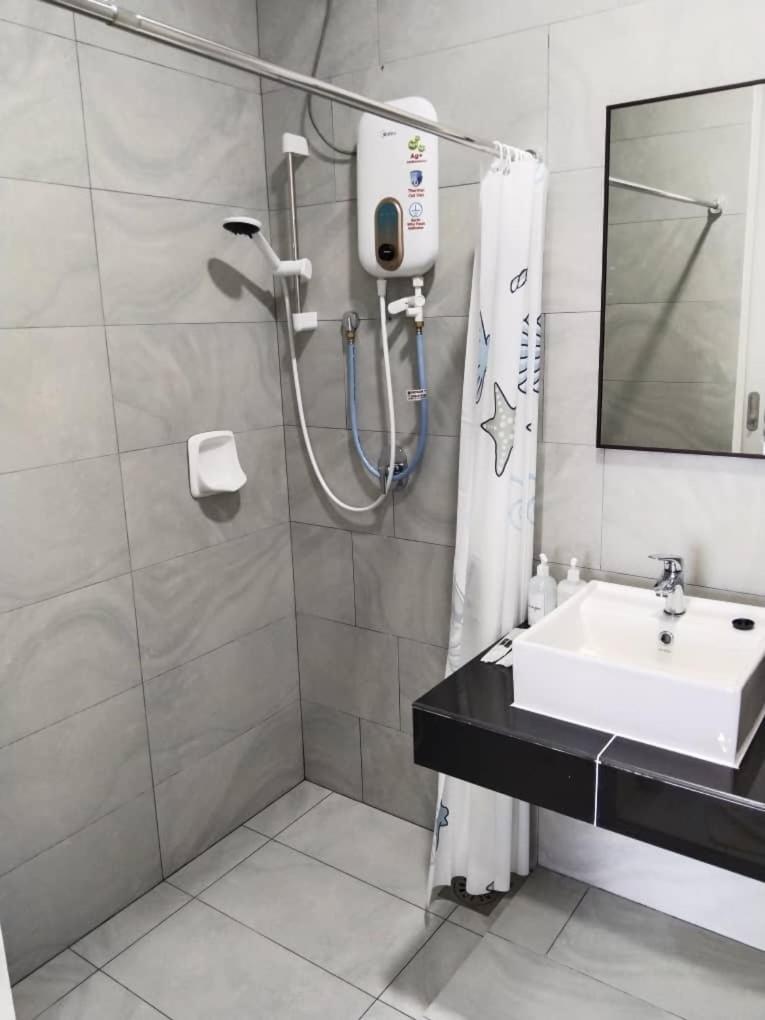 Cosy Sky Tree 5 Min Walk To Aeon Bukit Indah Jb Legoland Exclusive By Homespace Apartment
