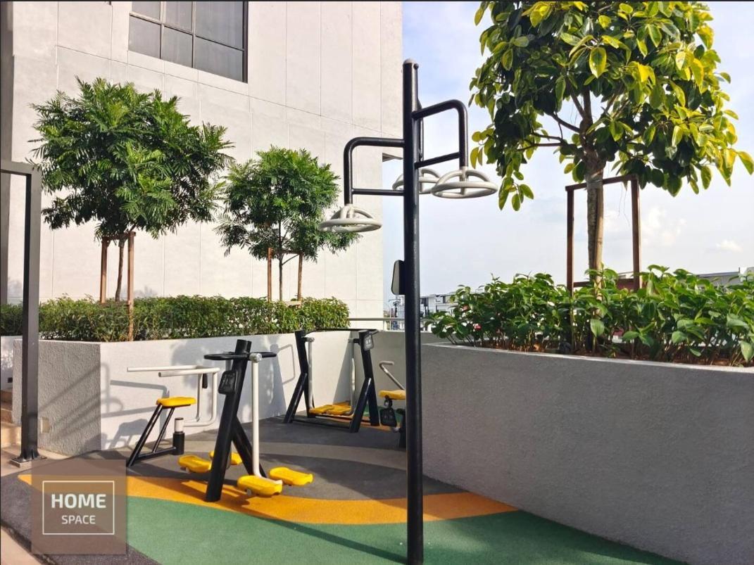 Cosy Sky Tree 5 Min Walk To Aeon Bukit Indah Jb Legoland Exclusive By Homespace Johor Bahru