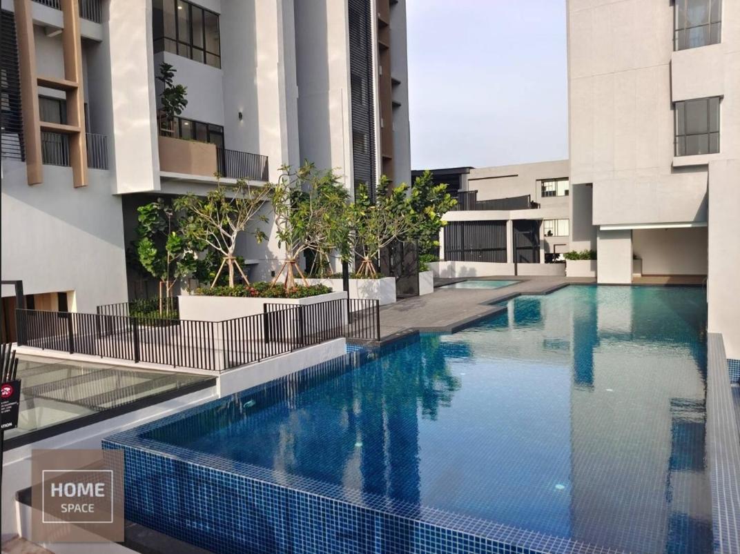 Cosy Sky Tree 5 Min Walk To Aeon Bukit Indah Jb Legoland Exclusive By Homespace *